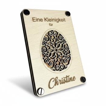 Preview: Holzkarte zu Ostern: Stilvolle Geldgeschenke personalisiert mit Namen – Die perfekte Geschenkidee für deine Liebsten!